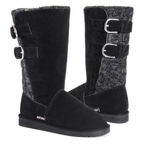 Mukluks Mid-calf Black Boots